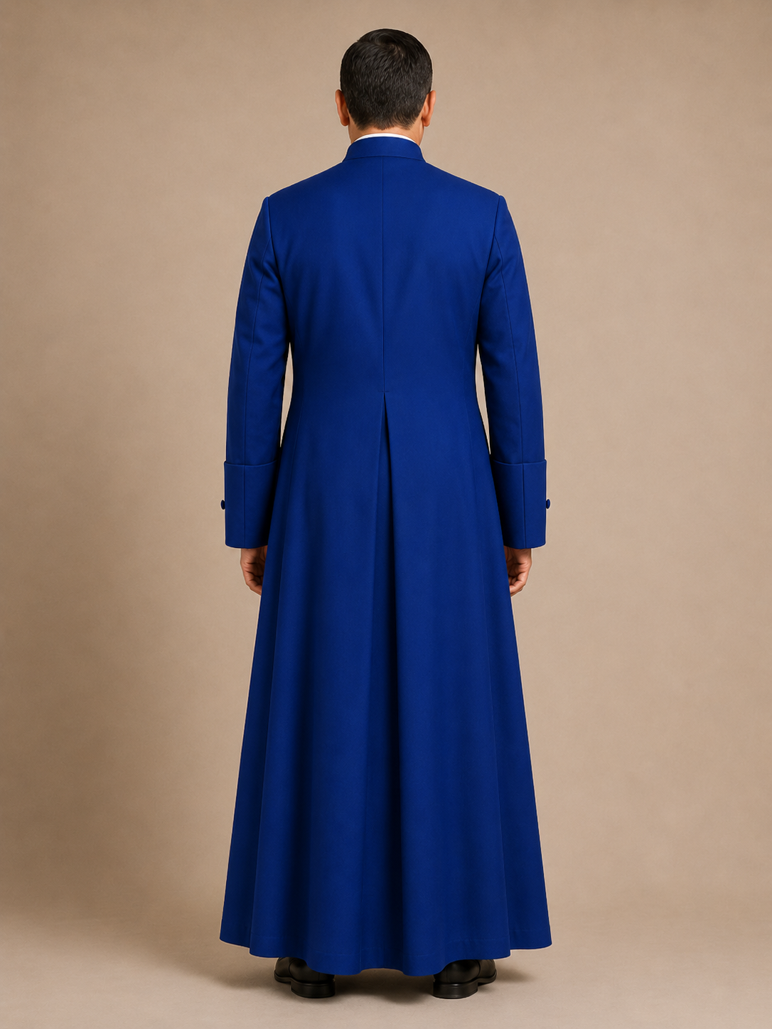 Backside of Caeloran Men’s Clergy Cassock