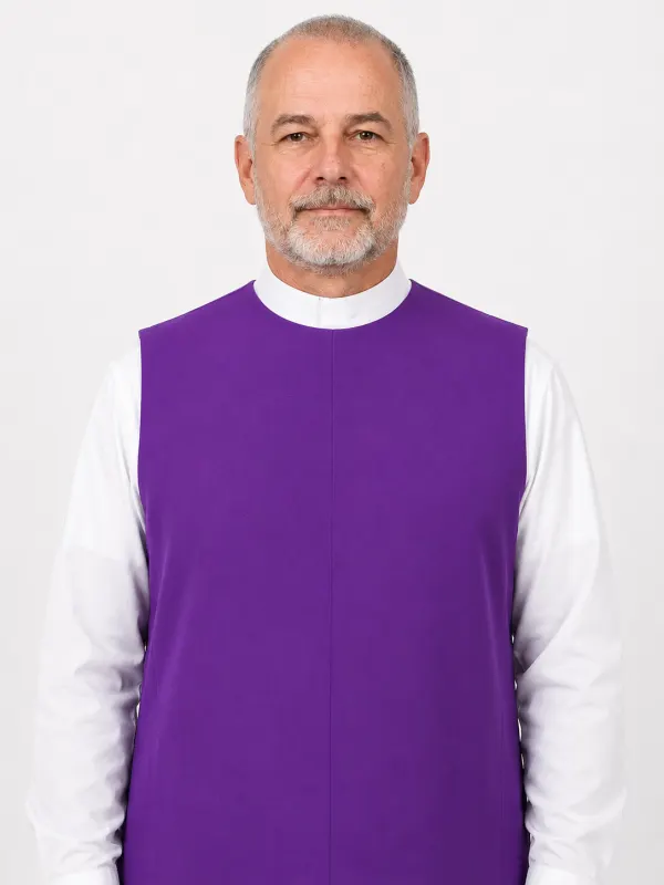 A Priest Wearing Pontifex Men’s Clergy Rabat