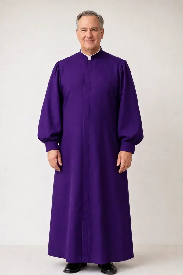 Sacrum Clergy Men’s Robe