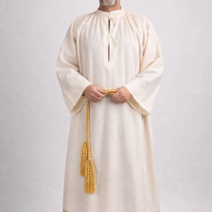 Frontview of the Candidus Formal Clergy Alb