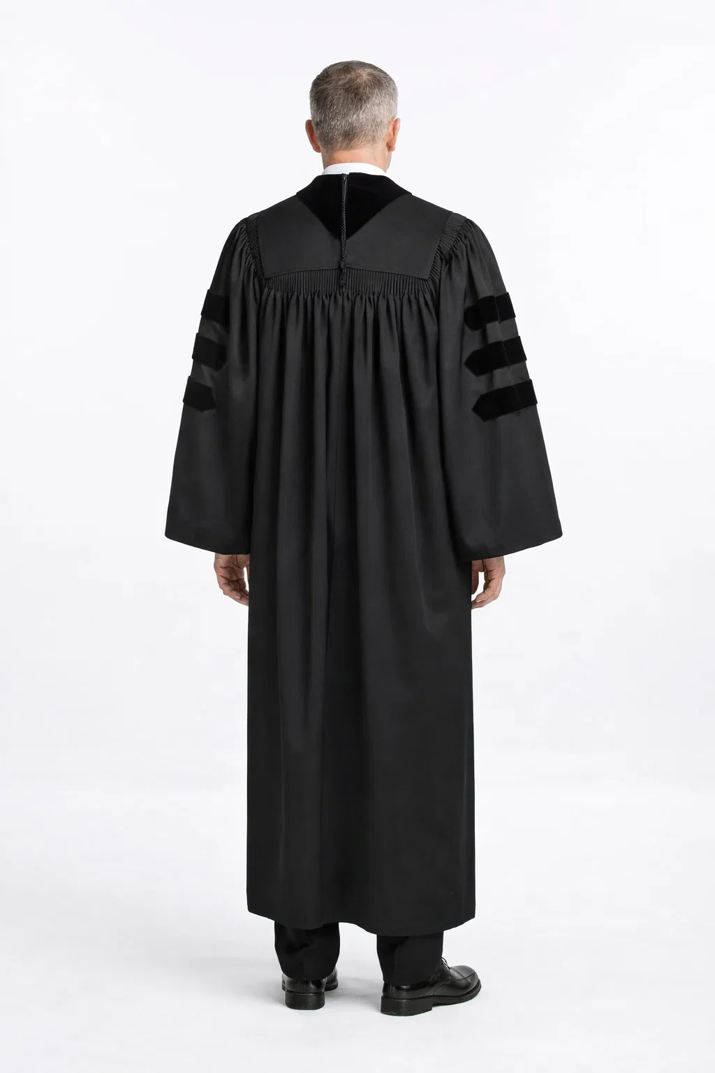 backside of the Dominion Traditional Clergy Robe