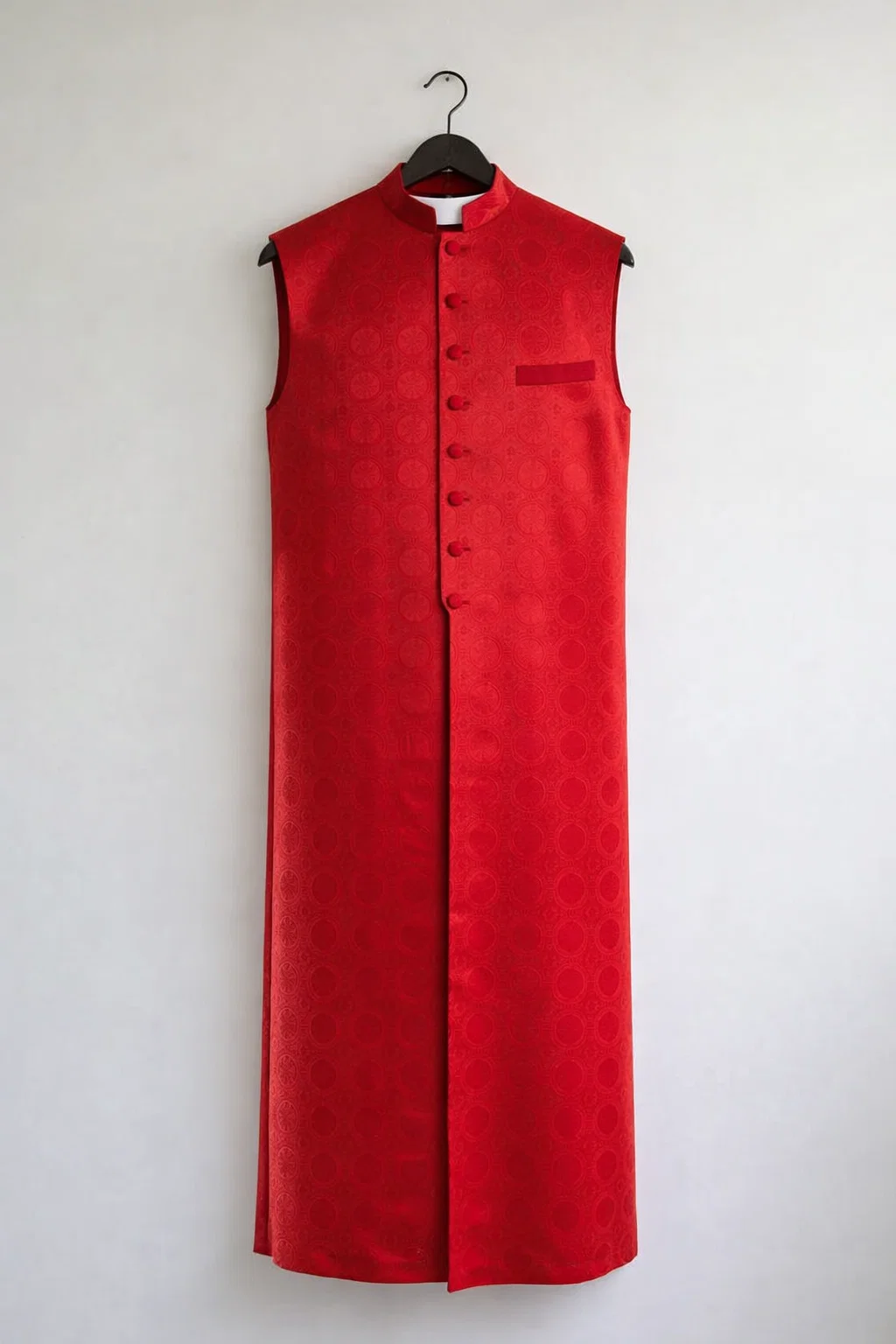 A Hanged Laborum Utility Clergy Apron