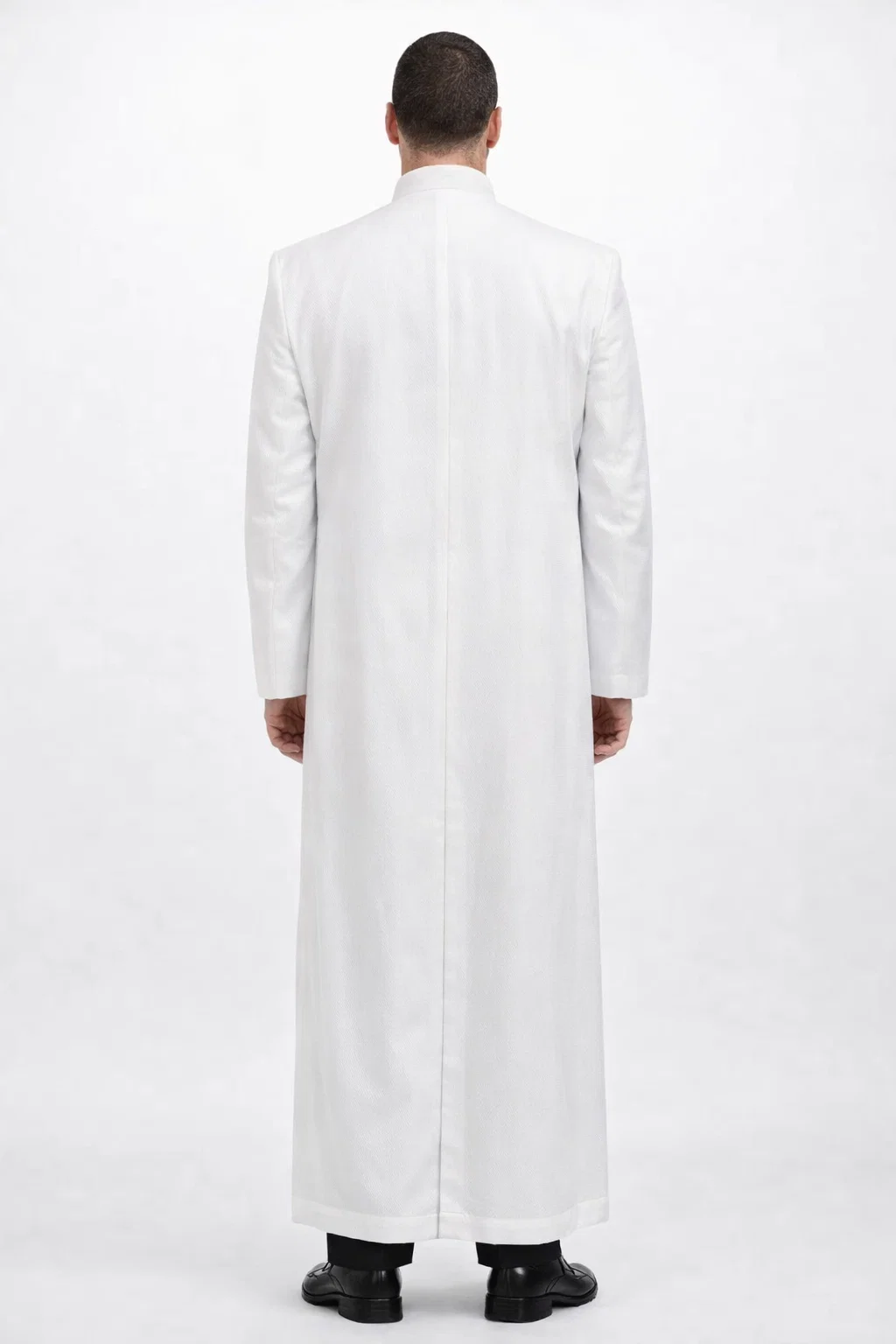 Albaris White Ceremonial Clergy Robe with Mandarin Collar - Image 2
