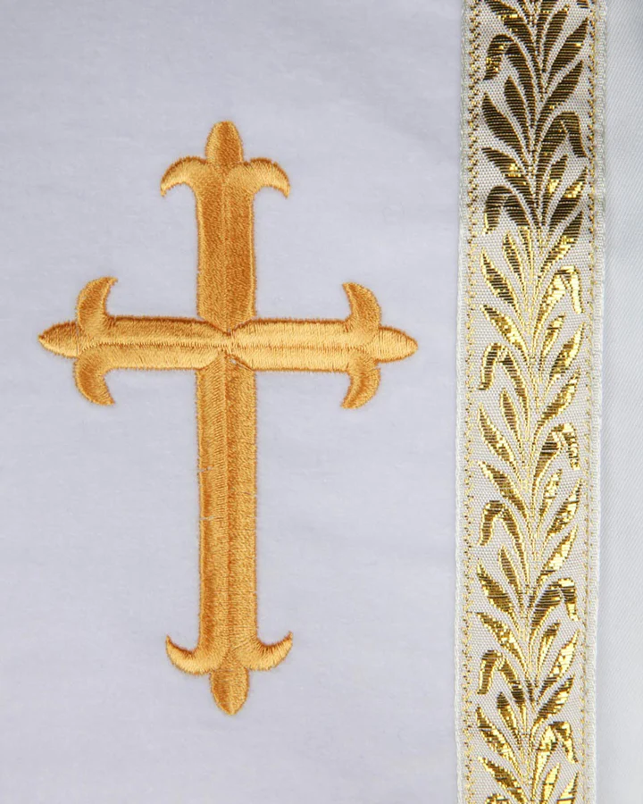 Candoris Flowing Clergy Robe with Gold Embroidery - Image 3