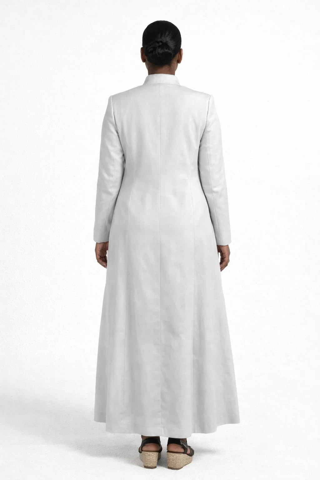 Cantora White Cassock Style Clergy Dress in Full Length - Image 2