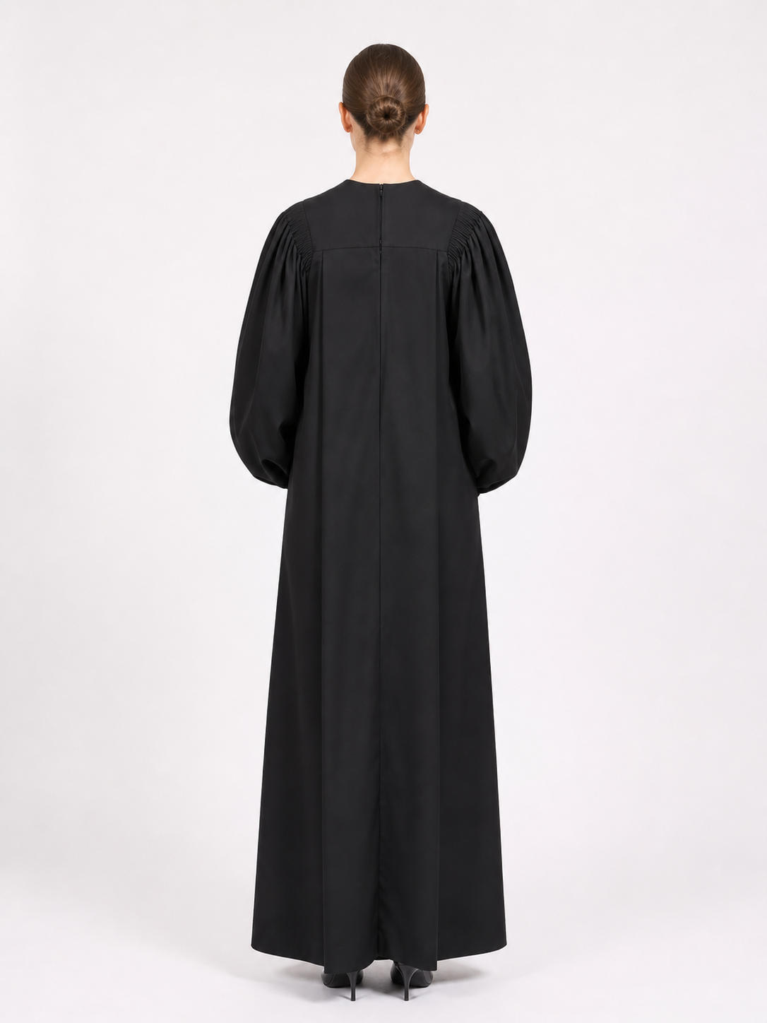 Noctavia Plain Black Pulpit Robe with Bishop Sleeves - Image 2